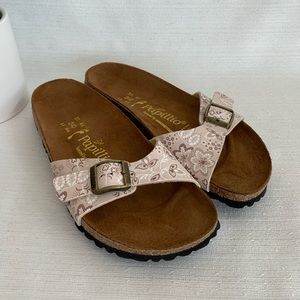 New Papillio by Birkenstock Soft Pink Floral Slide Sandals Woman’s EU37 US6